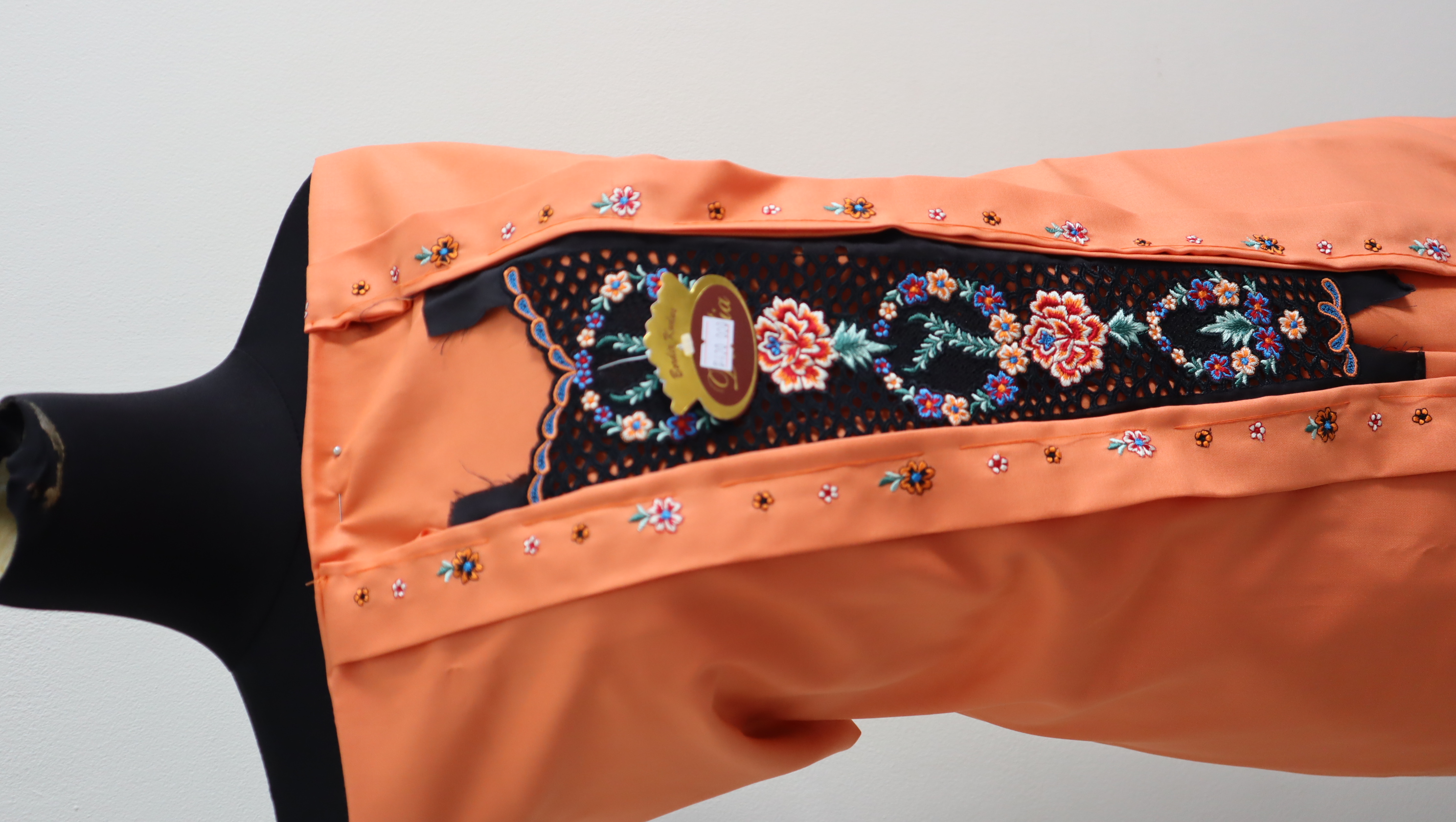 Kebaya Kutu Baru Orange