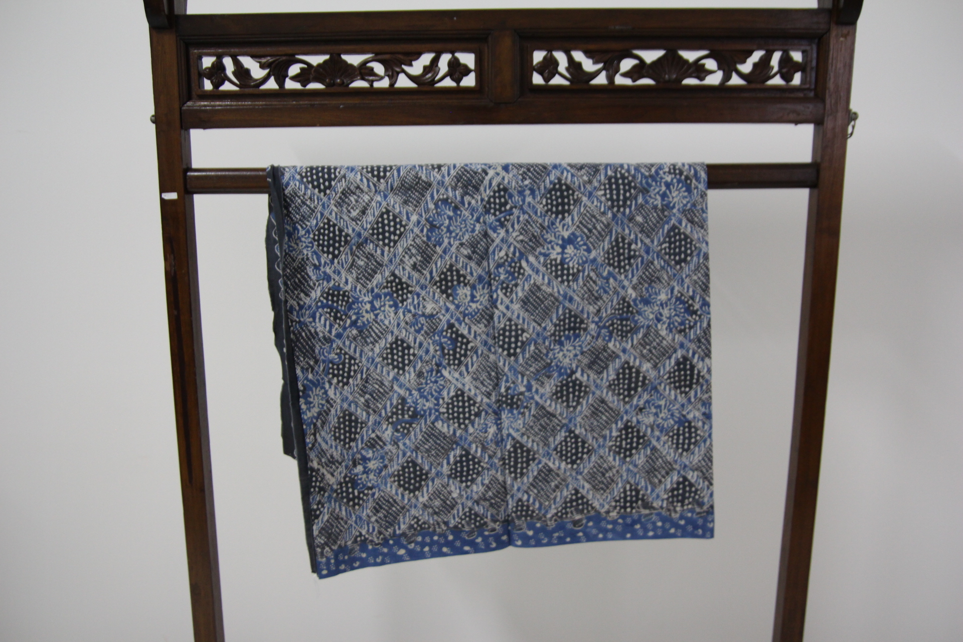 Kain Warna Alam 2w LY8