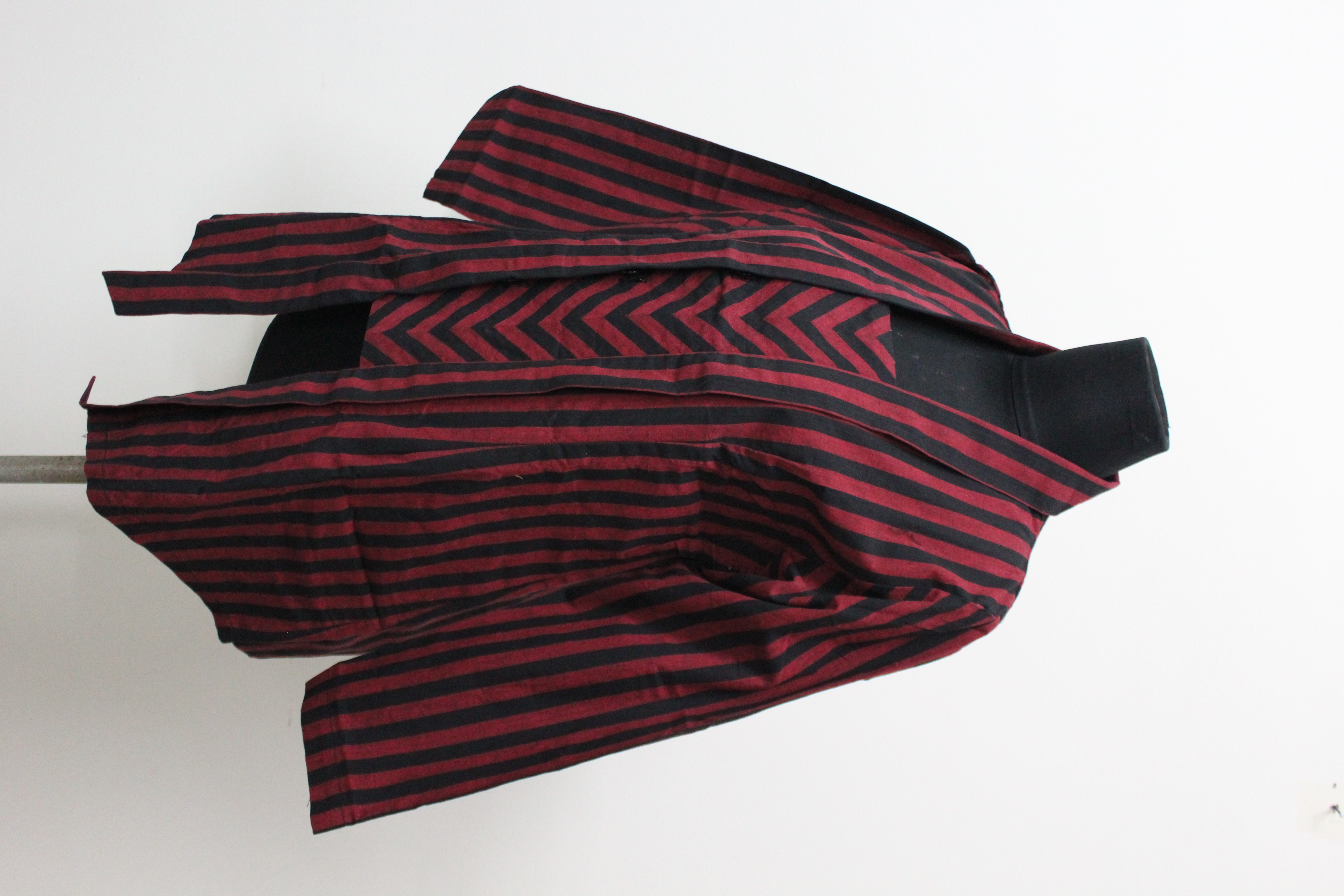 Kebaya A salur merah besar (  L )