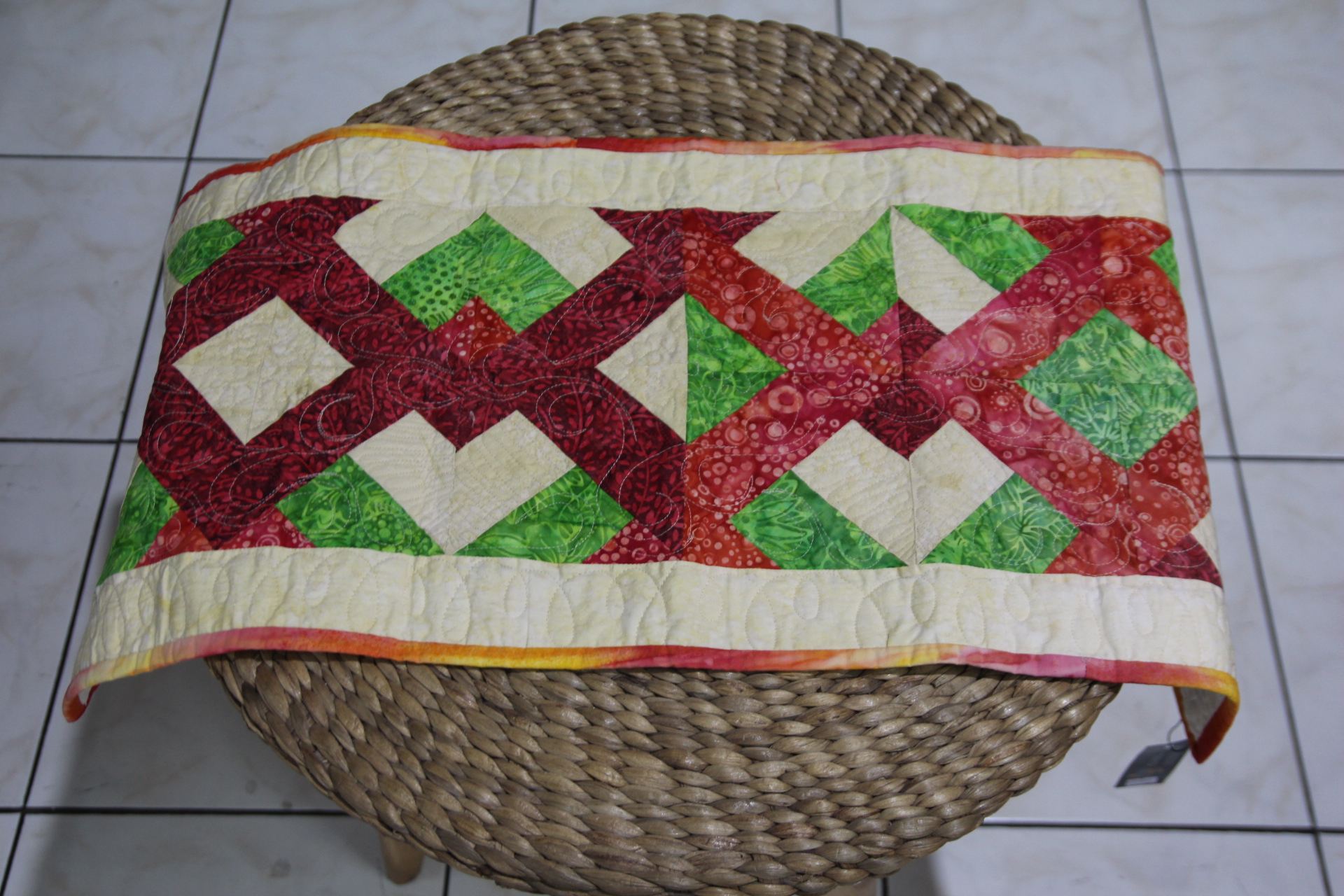 Table Runner / Taplak Meja Varian 2