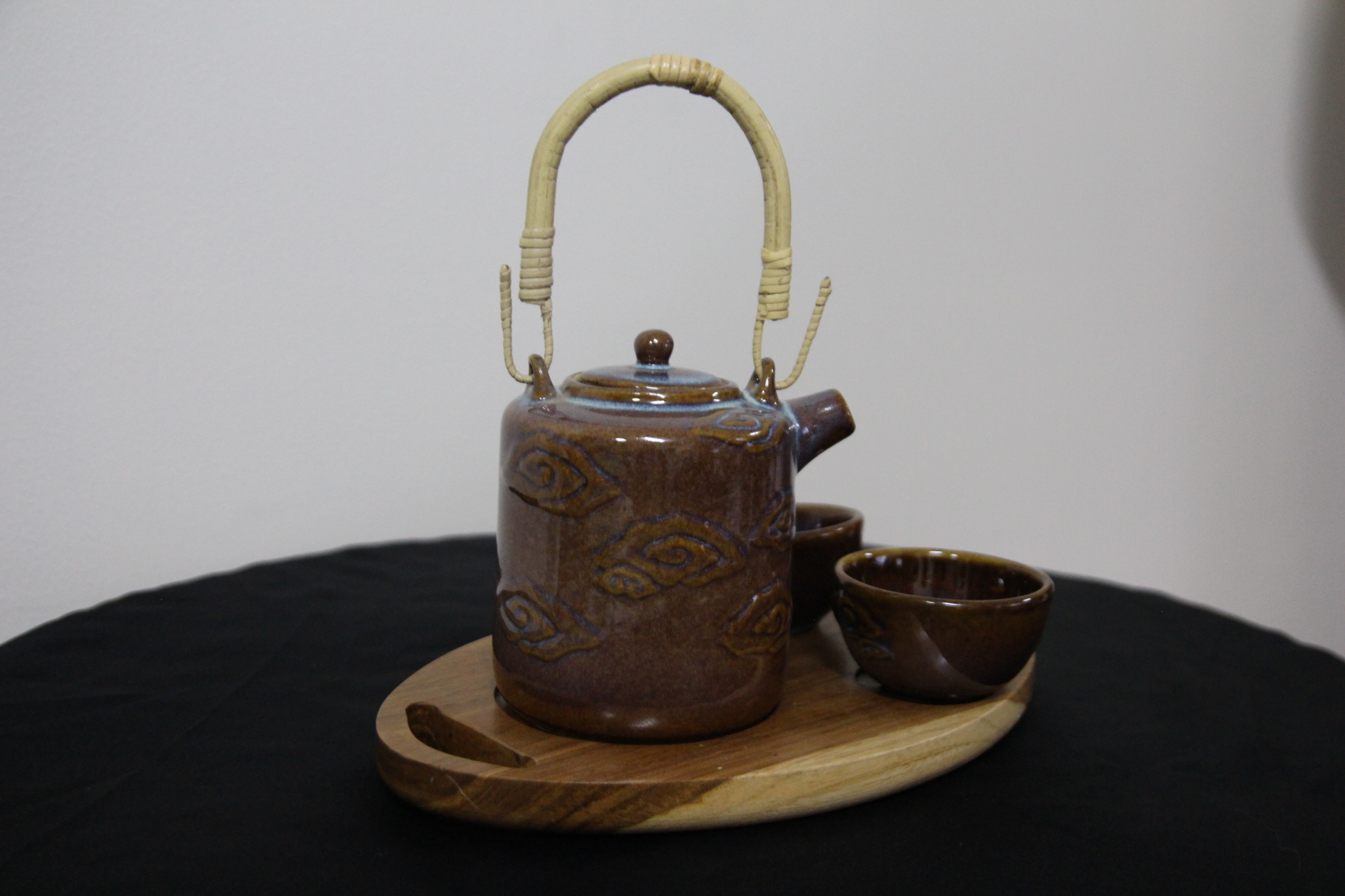 Teapot Rattan Batik Set Teapot, cangkir/gelas 2 pc
